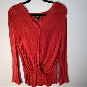 a.n.a. Sienna High-Low Faux Wrap Blouse | Small